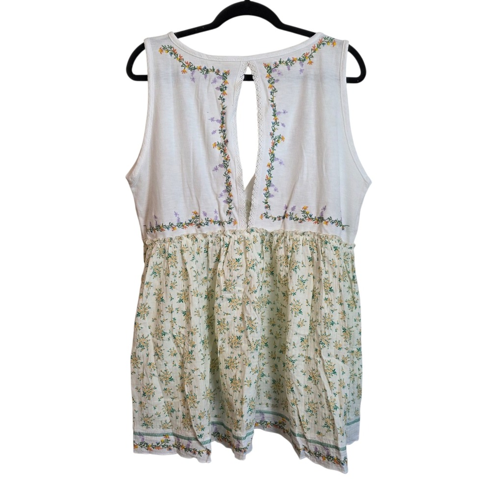 POL Floral Embroidered Sleeveless Top White Peasant Boho Festival Summer in L - Picture 6 of 13